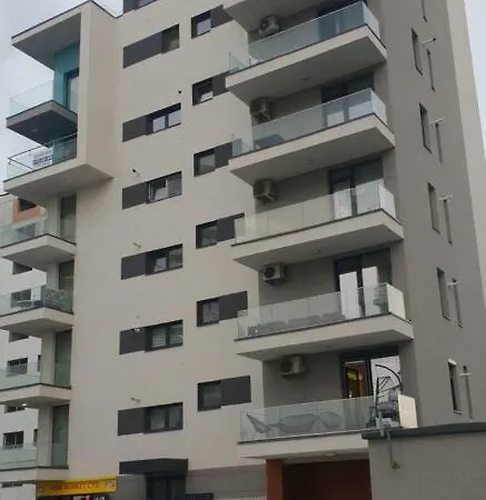 Premier Summerland Apartmán *