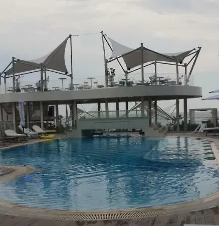 Premier Summerland * Mamaia